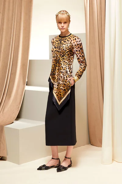 Look 2